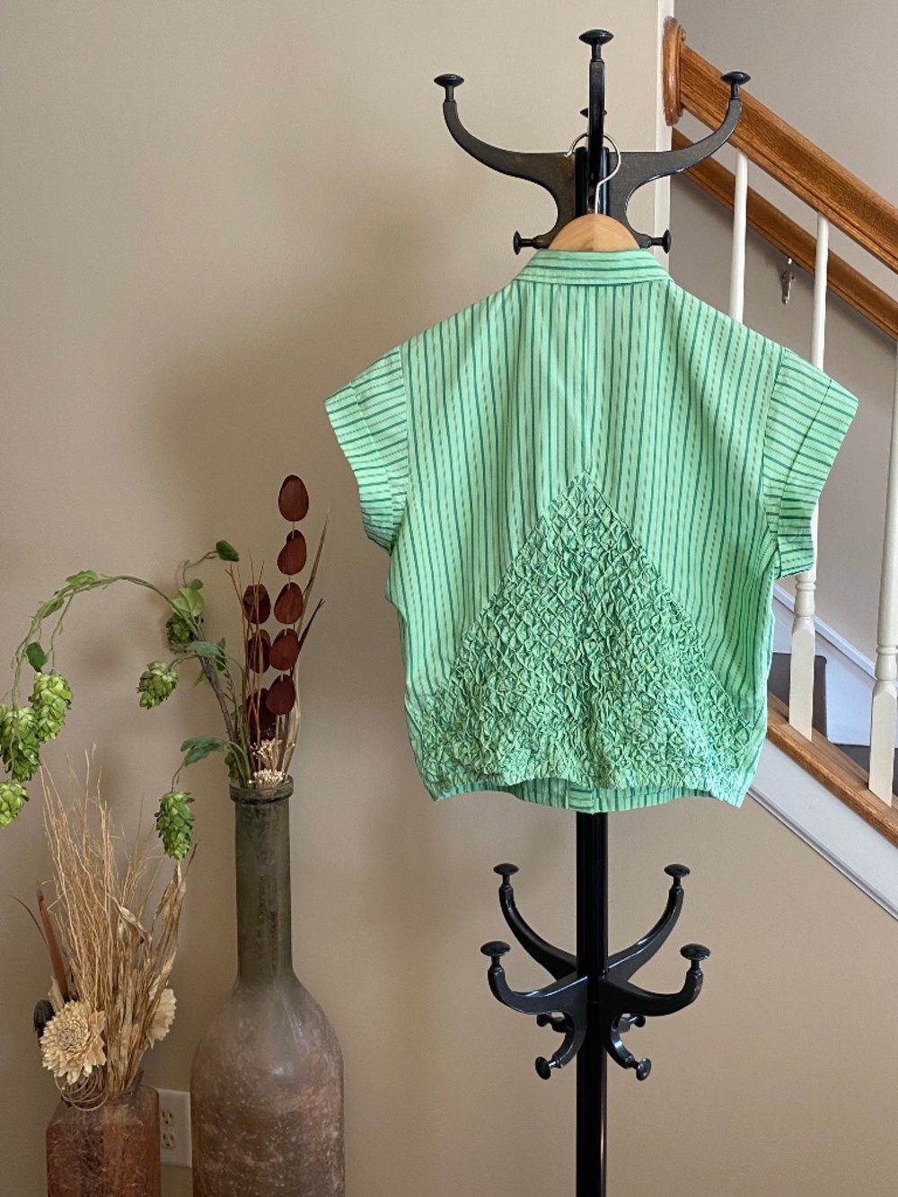 Maeve Collared Shrunken Button Down Blouse in Green Size Medium - Picture 4 of 11